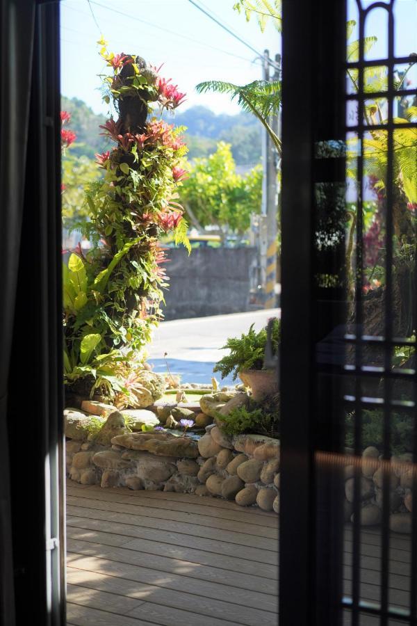 Gongguan 蘊慢築 茶花藝主題民宿 Yun Man Zhu Homestay מראה חיצוני תמונה