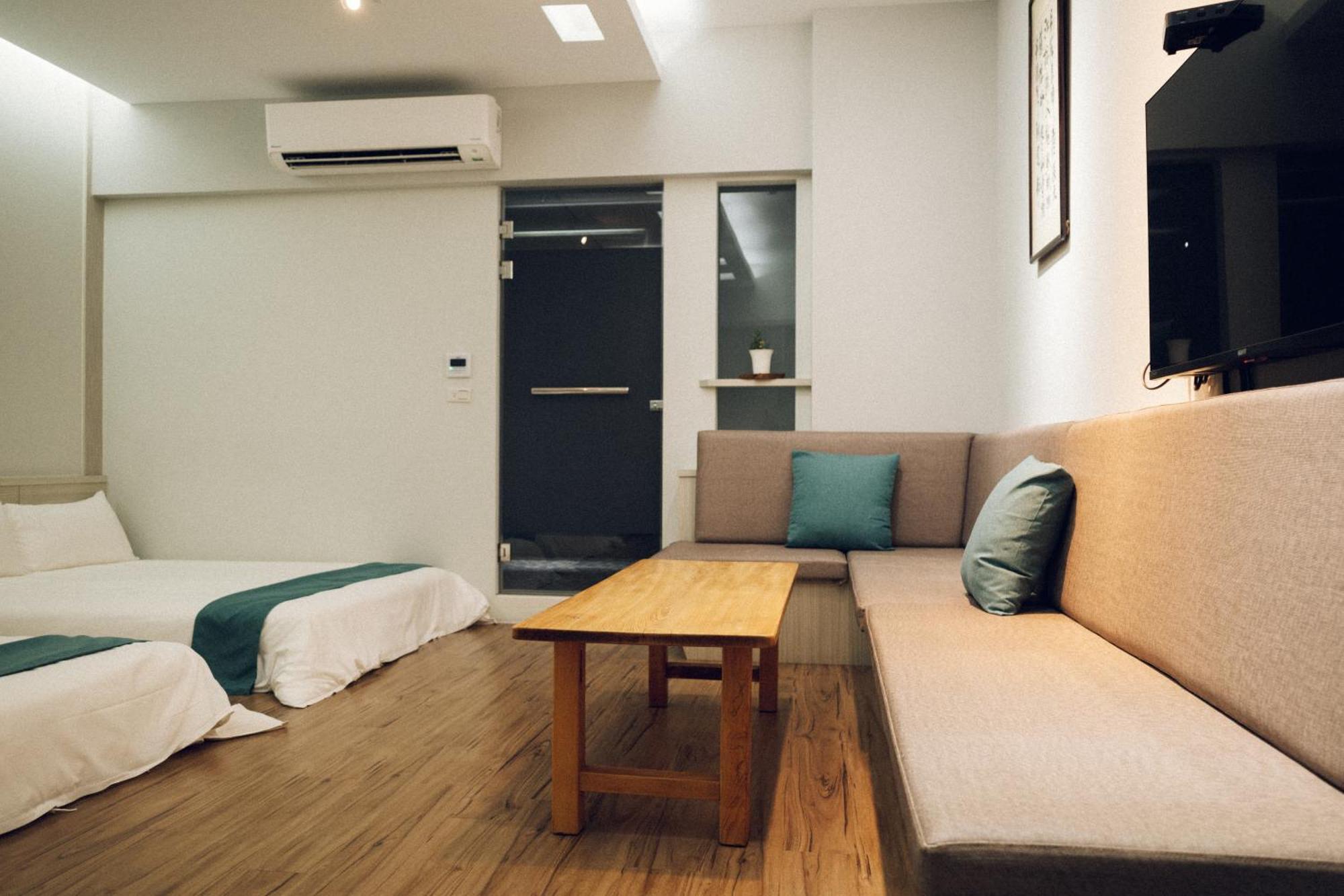 Gongguan 蘊慢築 茶花藝主題民宿 Yun Man Zhu Homestay מראה חיצוני תמונה
